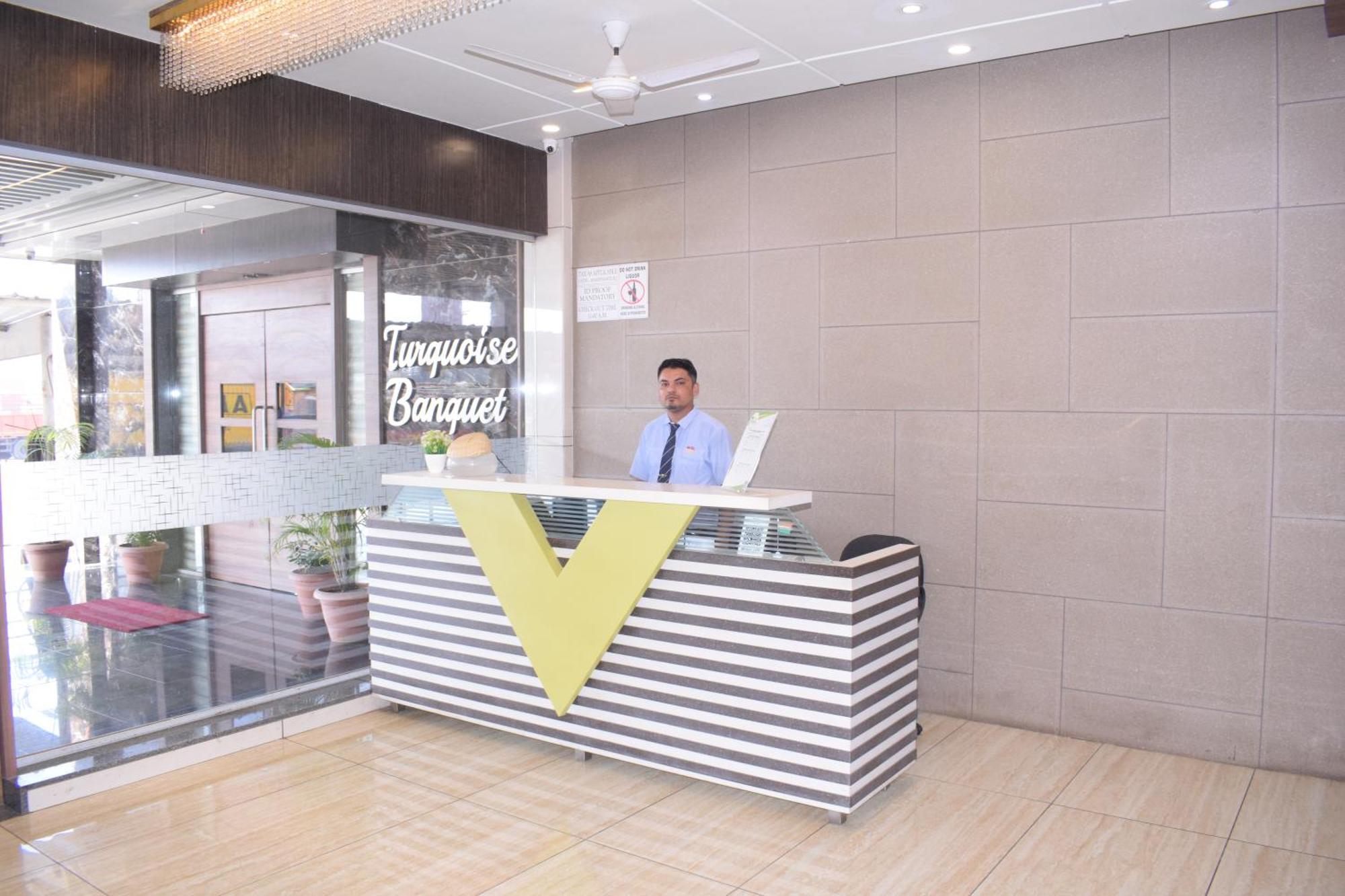 Hotel Viram Pārdi 外观 照片